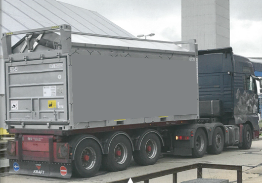 Obrázek 25: 20stopý kontejner 2MBA s profilovým kódem C22 s celkovou hmotností 36 000 kg společnosti Innofreight pro přepravu sypkých chemikálií (Čermák, 2018; Innofreight, 2018)